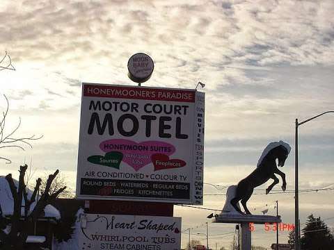 Motorcourt Motel